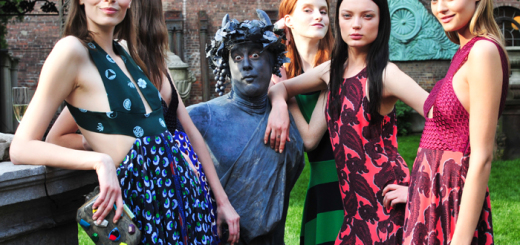 STELLA MCCARTNEY Spring 2015 Presentation
